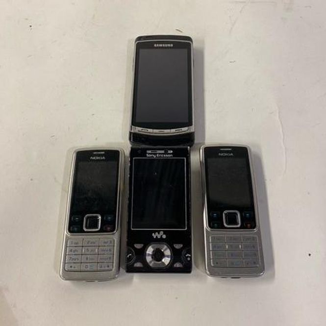 Hovedbilde Gamle mobiltelefoner